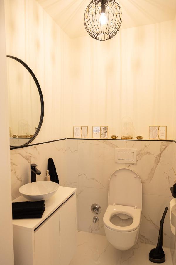 Ferienwohnung Deluxe Sattendorf Екстериор снимка